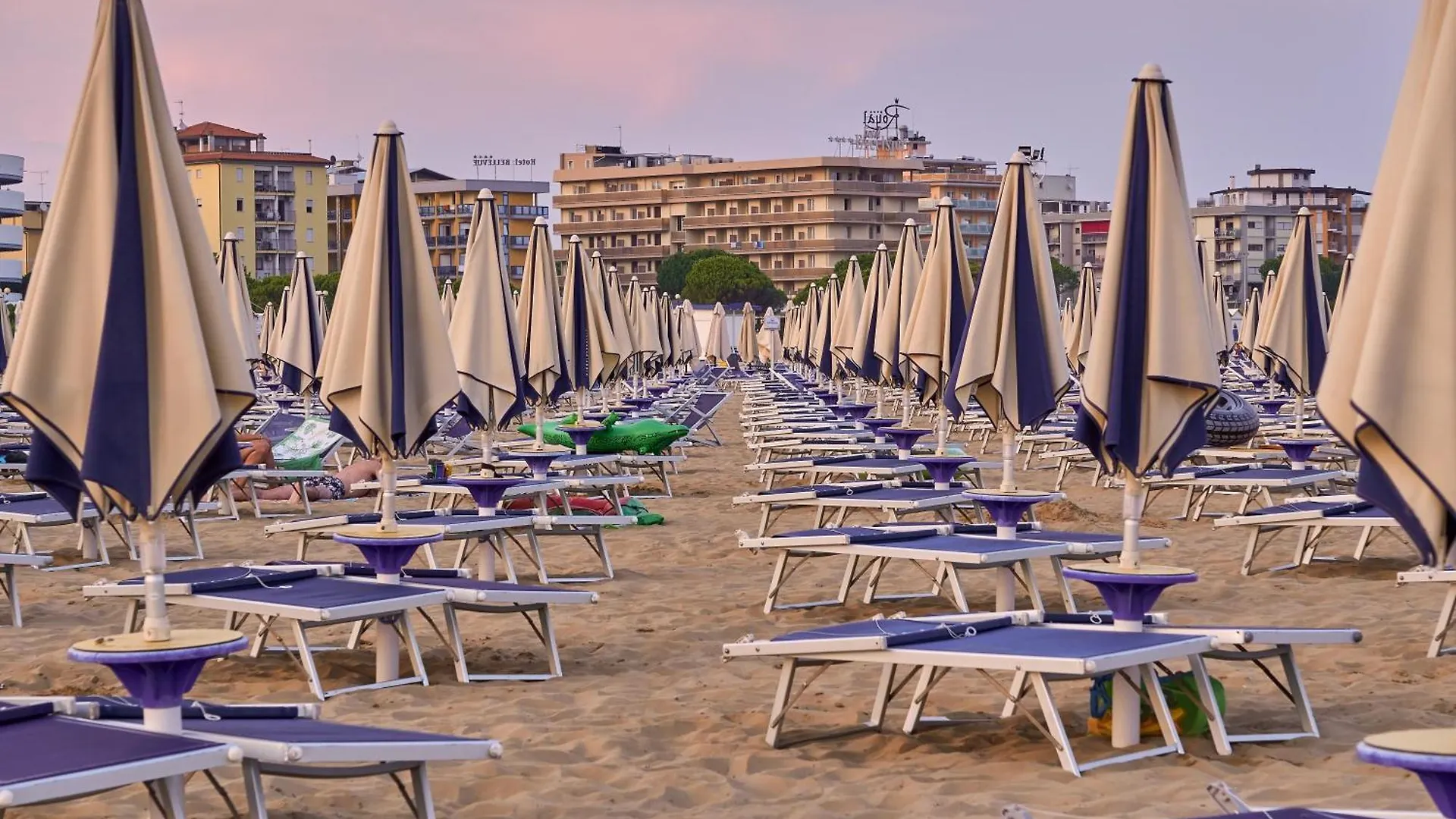 Spacious Flat On Bibione'S Coast - Beahost Italy